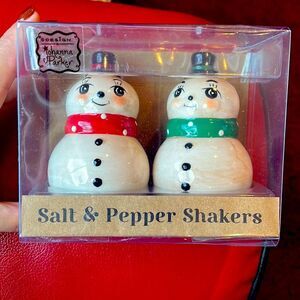NWT Johanna Parker snowman salt and pepper shakers